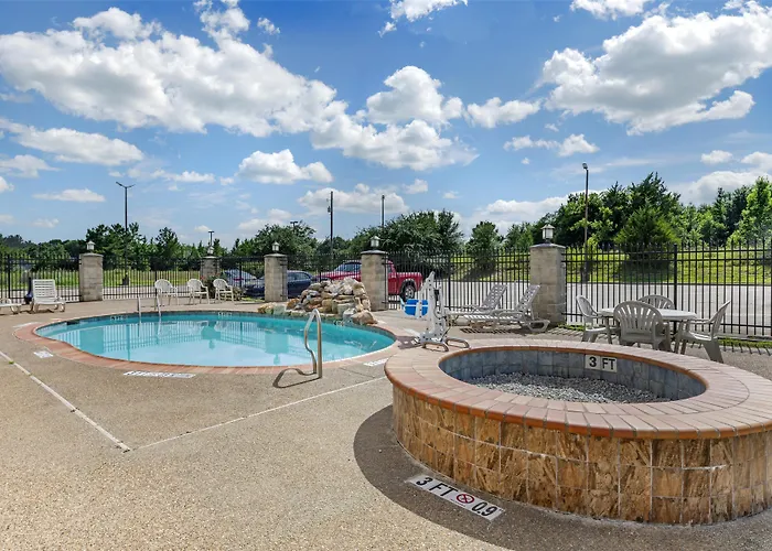 Best Western Mineola Inn